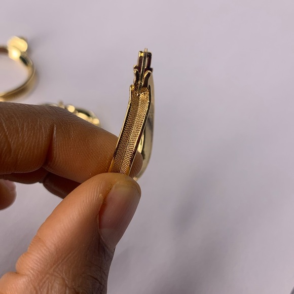 Crescent Shaped Gold Plated Earring and Pendant Long Lasting Set - Picture 13 of 13